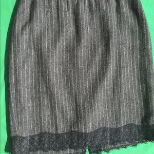 Black Gray Green Lace Hem Lined Pencil Skirt